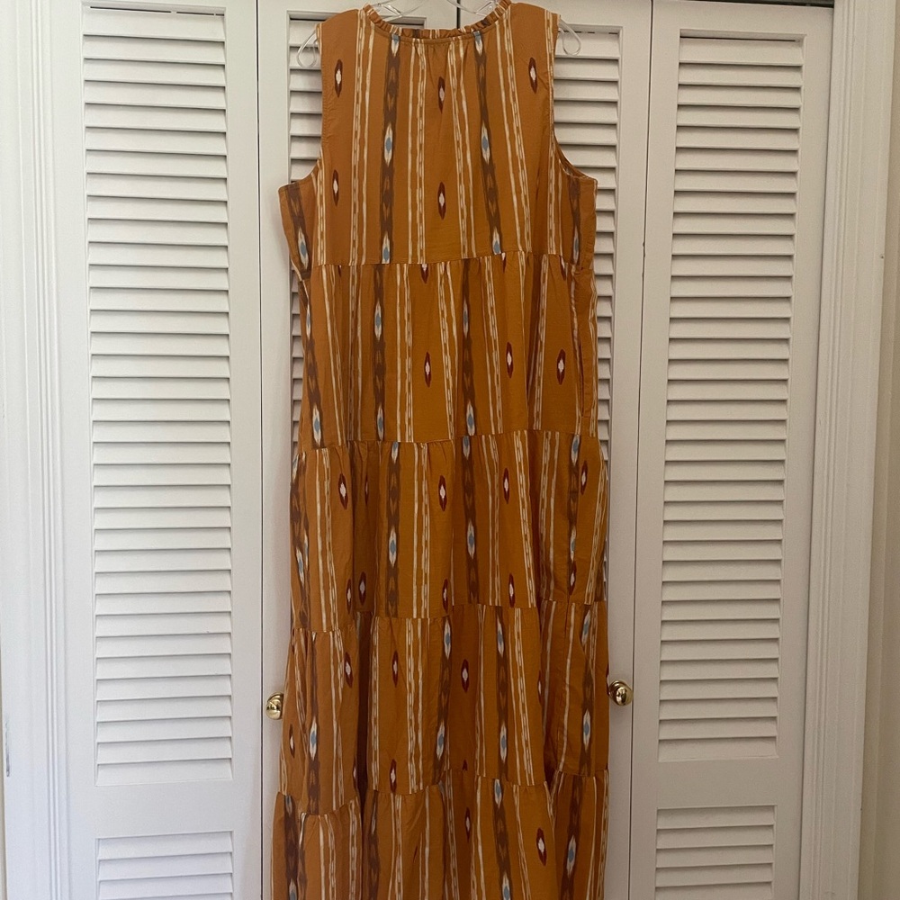 Sonoma V-Neck Maxi Dress - Orange and White Pattern